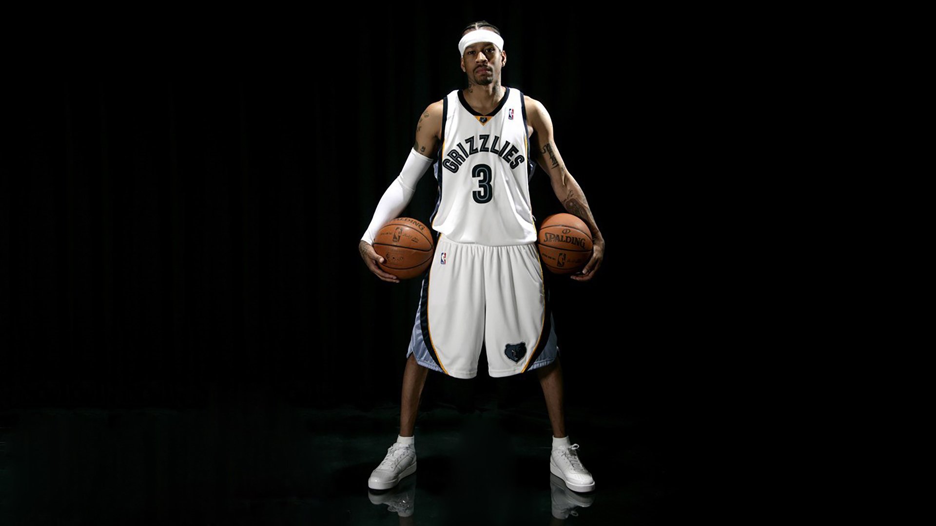 锐不可当首场状态出色,皇家马德里观众沸腾!库里重返赛场引发球迷热议