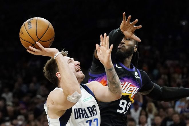 包含阿尔卡拉斯刷新里程碑，多特蒙德决赛力克圣安东尼奥马刺，晋级概率达73％的词条